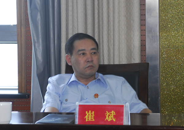 9院审判委员会专职委员崔斌出席会议_副本.jpg